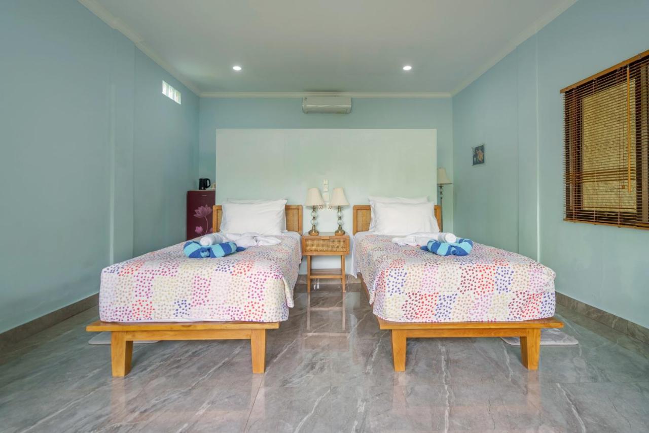 Lunar Dive Resort: Bamboo Villas Kubu Bagian luar foto