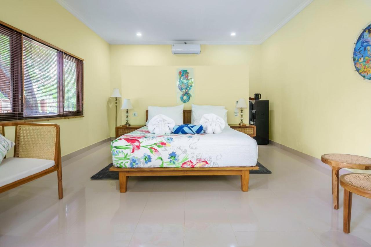 Lunar Dive Resort: Bamboo Villas Kubu Bagian luar foto