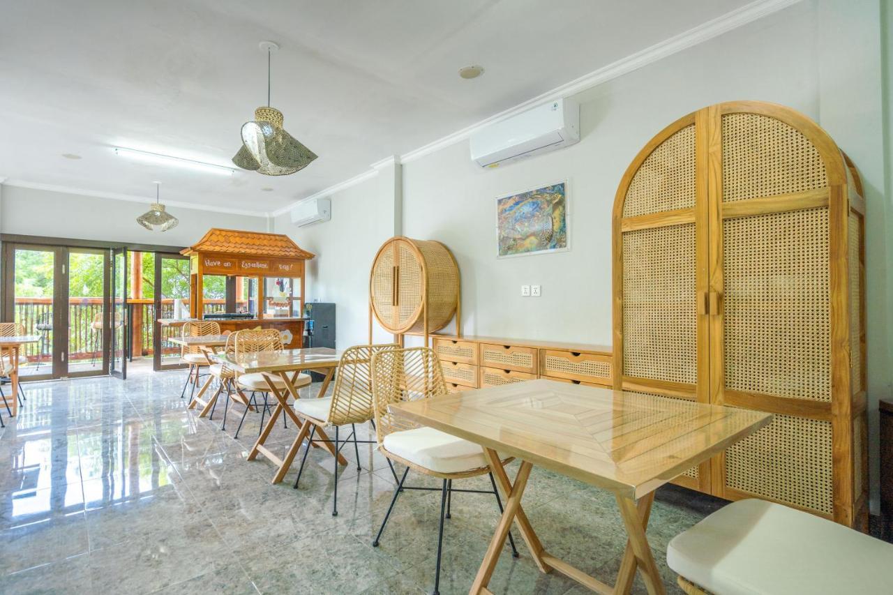 Lunar Dive Resort: Bamboo Villas Kubu Bagian luar foto